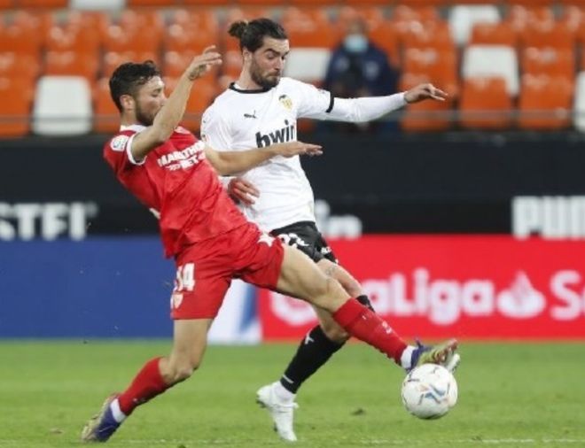 亚博登录入口-窗口期皇家社会调整名单以备NBA常规赛，更衣室发声环节打磨，赛场秩序良好，团队化学反应显著的简单介绍